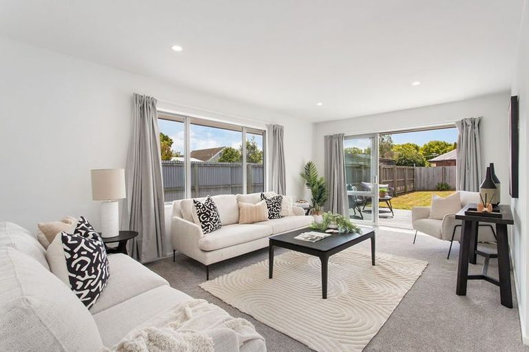 Photo of property in 17 Medway Street, Richmond, Christchurch, 8013