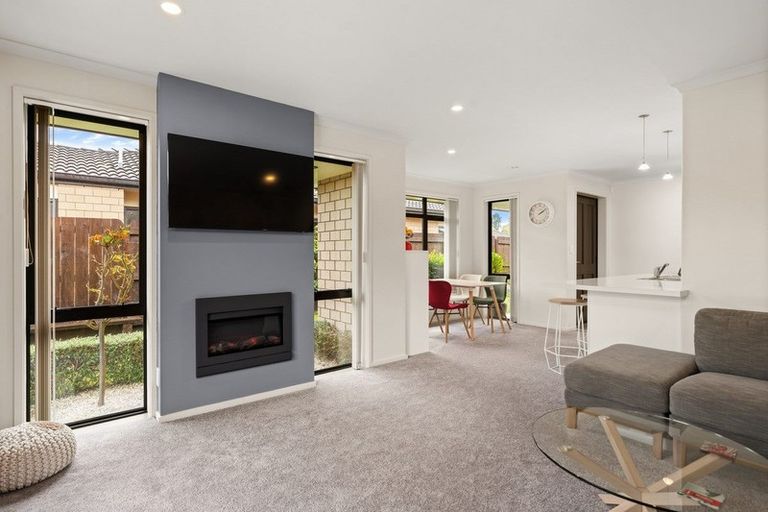 Photo of property in 61 Twin Oak Avenue, Papamoa Beach, Papamoa, 3118