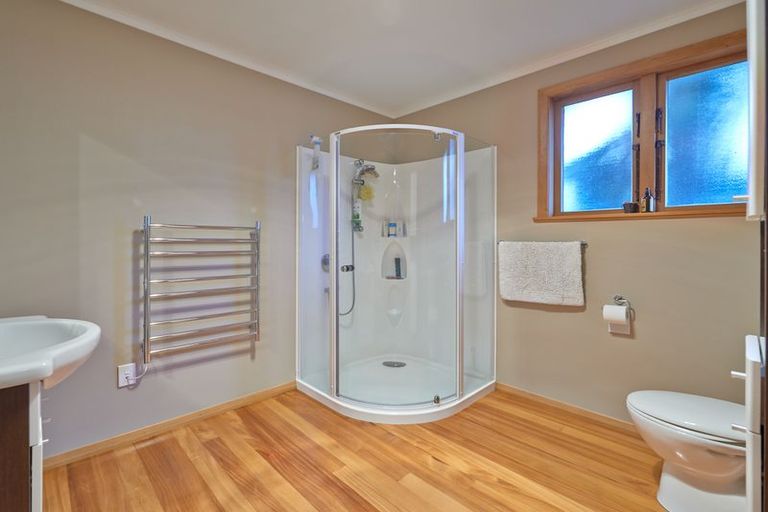Photo of property in 109 Waterloo Crescent, Hokowhitu, Palmerston North, 4410