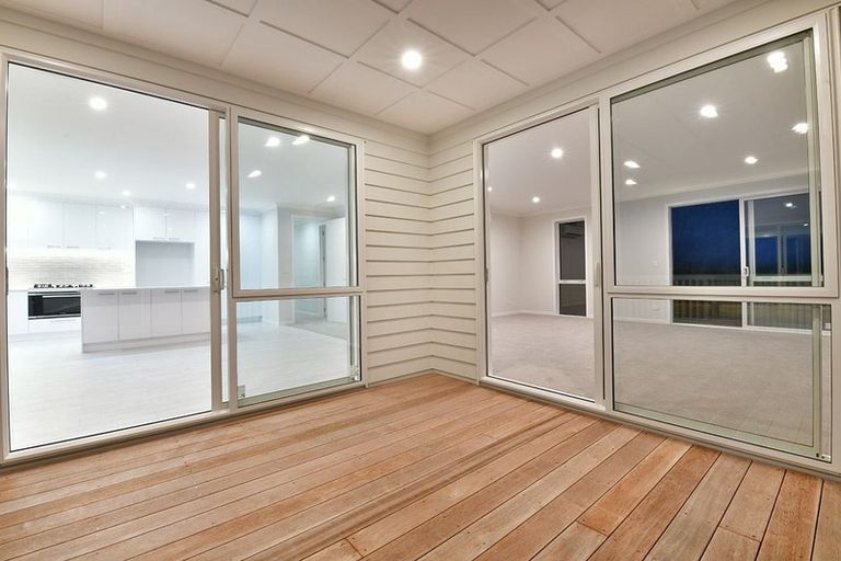 Photo of property in 23 Admiralty Rise, Gulf Harbour, Whangaparaoa, 0930