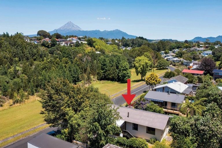 Photo of property in 88 Pembroke Street, Westown, New Plymouth, 4310