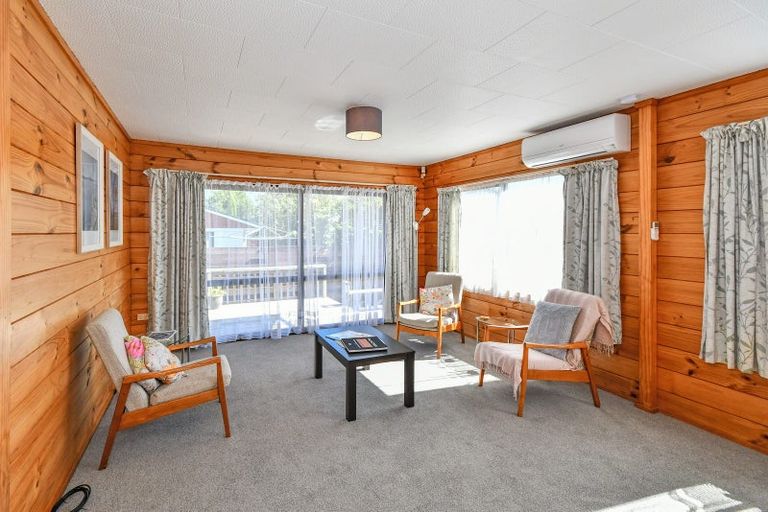 Photo of property in 1/29 Beach Road, Pahurehure, Papakura, 2113