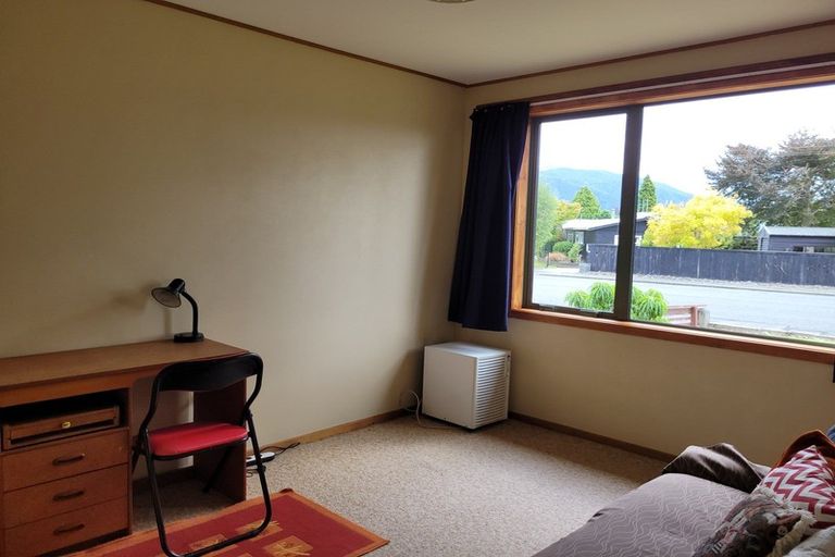 Photo of property in 74 Quintin Drive, Te Anau, 9600