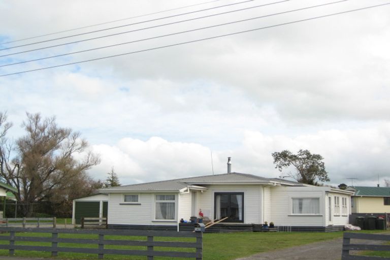 Photo of property in 147 Portia Street, Stratford, 4332