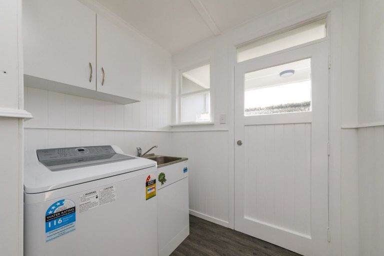 Photo of property in 3a Duff Crescent, Highbury, Palmerston North, 4412