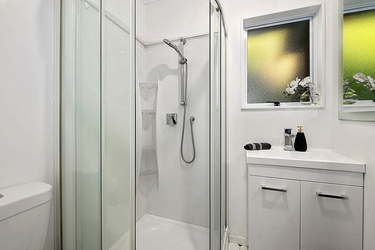 Photo of property in 27b Tyndall Street, Waiwhetu, Lower Hutt, 5010