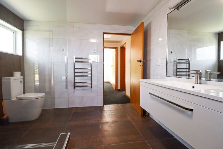 Photo of property in 37 Guy Street, Dannevirke, 4930