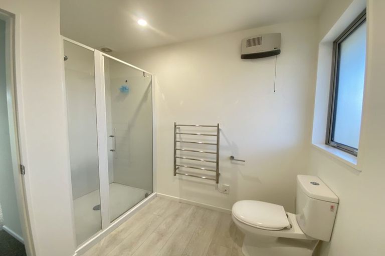 Photo of property in 24 Burnham School Road, Rolleston, 7614