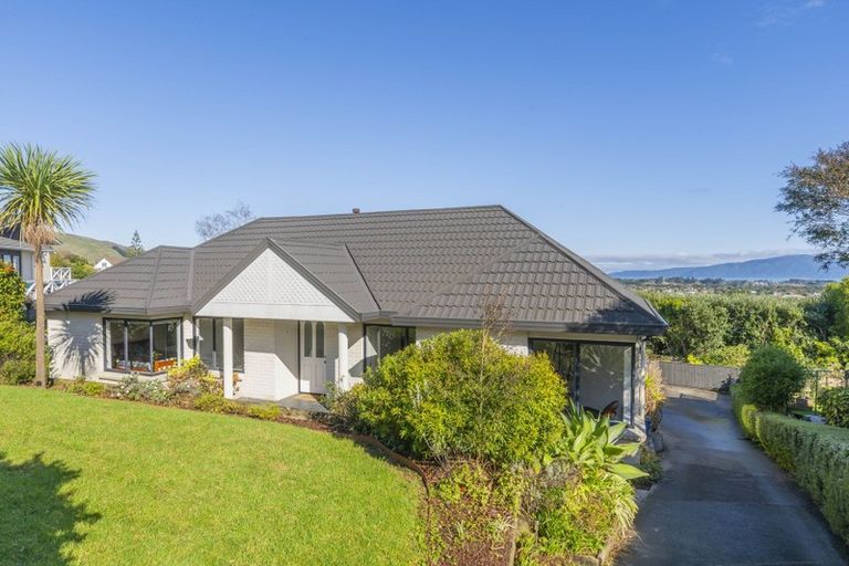 Photo of property in 11 Kea Street, Waikanae, 5036
