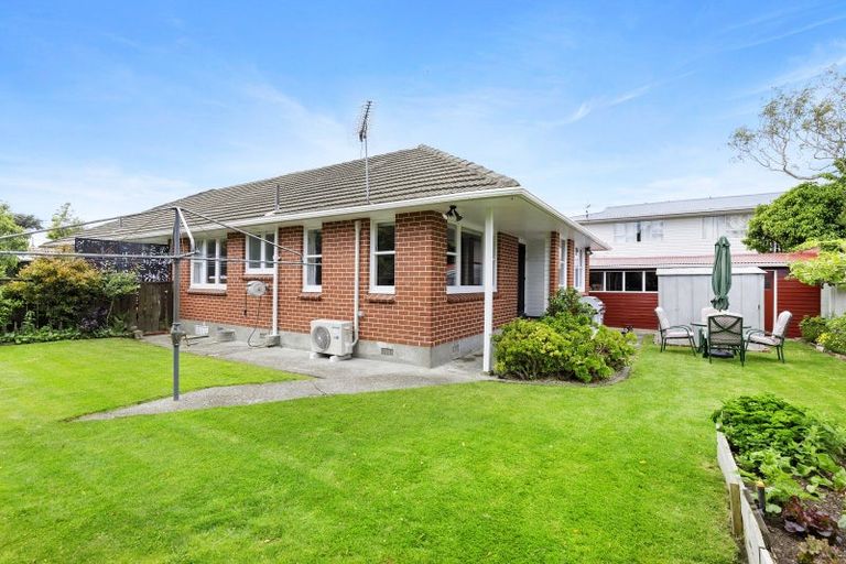 Photo of property in 13a Wai-iti Crescent, Woburn, Lower Hutt, 5010