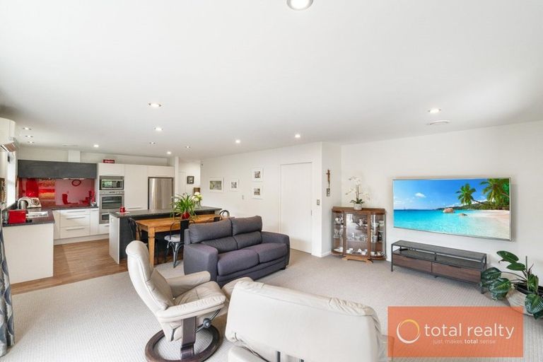 Photo of property in 2 Ambrosia Lane, Aidanfield, Christchurch, 8025