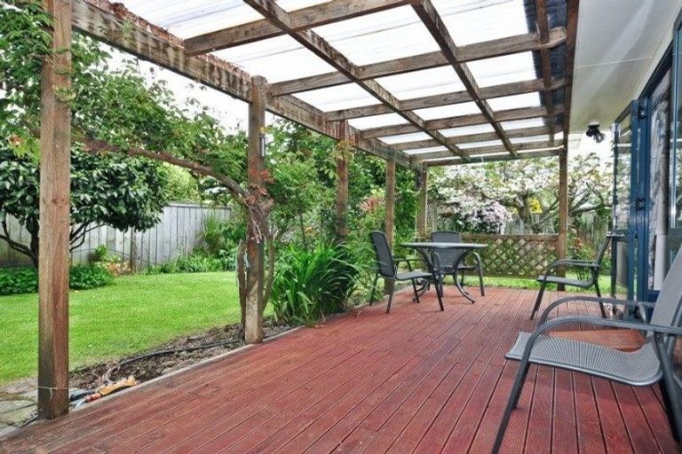 Photo of property in 6 Halcione Close, Flagstaff, Hamilton, 3210