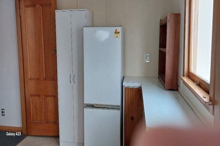 Photo of property in 5 Herald Terrace, Berhampore, Wellington, 6023