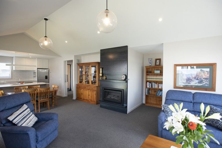 Photo of property in 216 Park Street, Winton, 9720