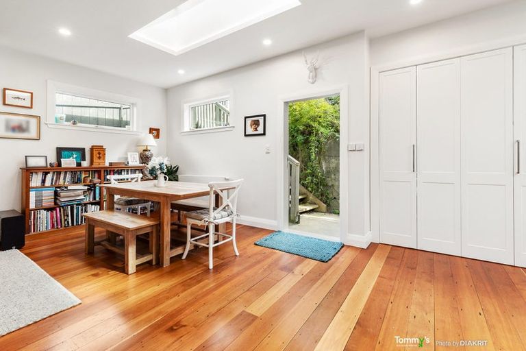 Photo of property in 89 Farnham Street, Mornington, Wellington, 6021