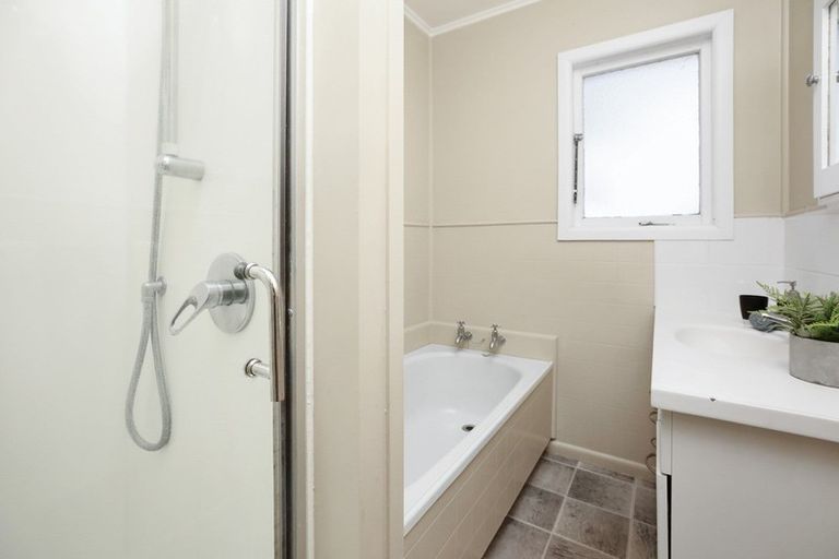 Photo of property in 27 Grey Street, Hamilton East, Hamilton, 3216