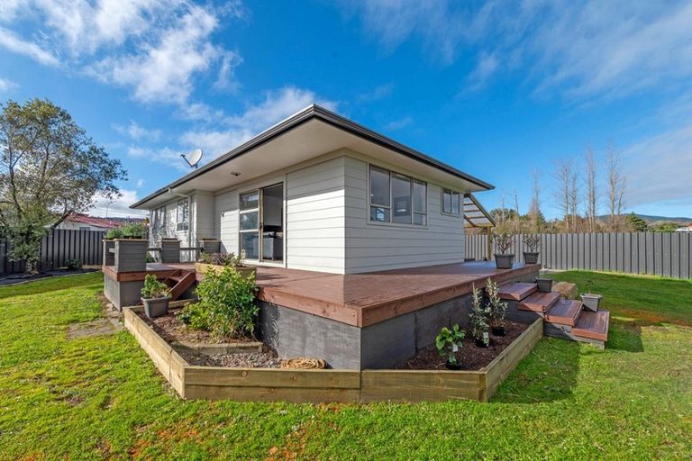 Photo of property in 20 Robinson Avenue, Holdens Bay, Rotorua, 3010