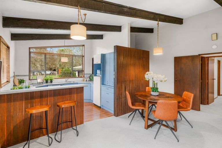 Photo of property in 30 Kingham Place, Avonhead, Christchurch, 8042