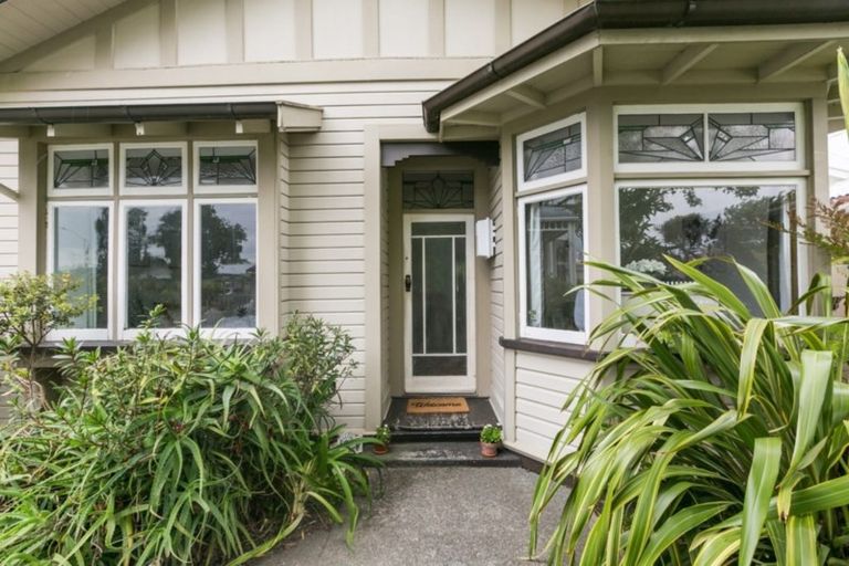 Photo of property in 143 Vigor Brown Street, Napier South, Napier, 4110