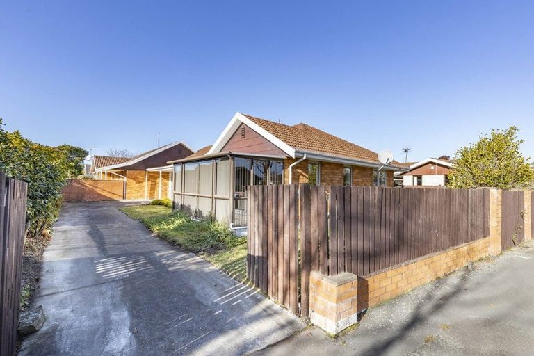Photo of property in 1/22 Westmont Street, Ilam, Christchurch, 8041