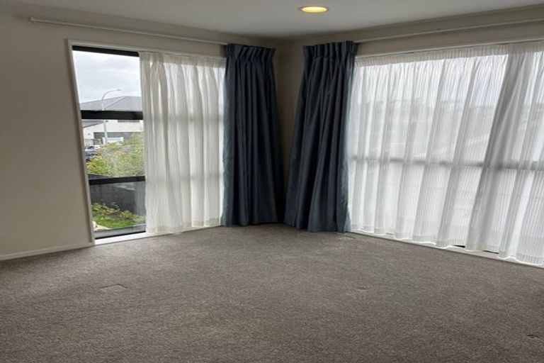 Photo of property in 2a Finnerty Avenue, Bucklands Beach, Auckland, 2014