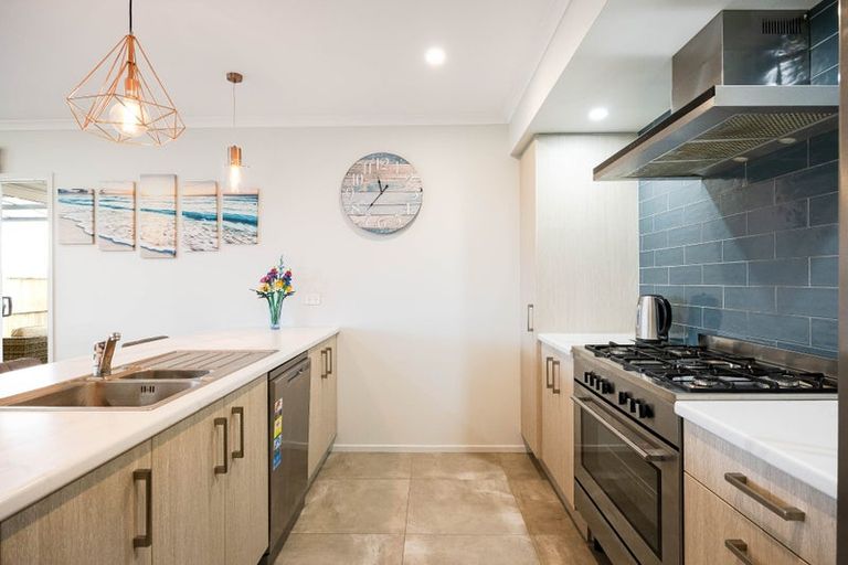 Photo of property in 29 Dawson Road, Snells Beach, 0920