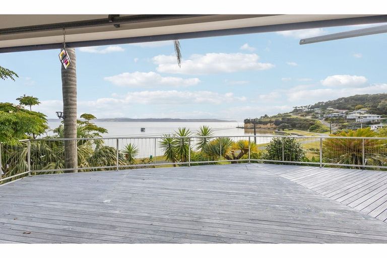 Photo of property in 632 Kellys Bay Road, Pouto, Te Kopuru, 0391
