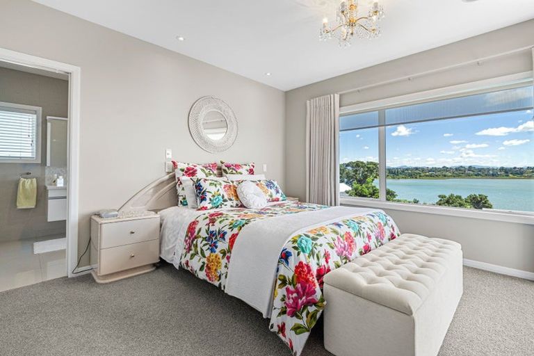 Photo of property in 5 Edgecumbe Road, Tauranga, 3110
