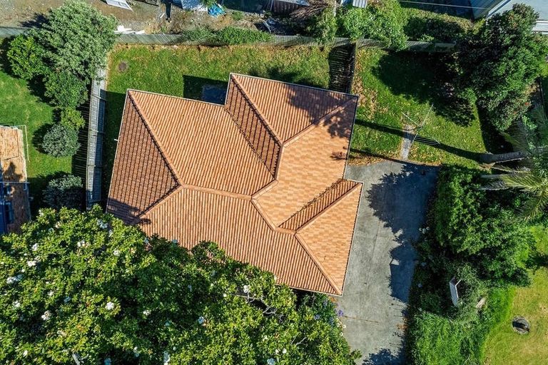 Photo of property in 6 Magnolia Drive, Waiuku, 2123