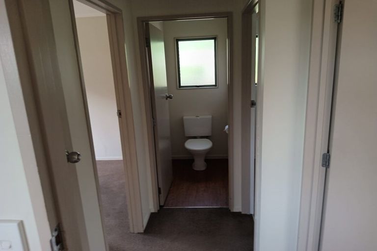 Photo of property in 112 Arrowsmith Road, Waitakere, Henderson, 0782