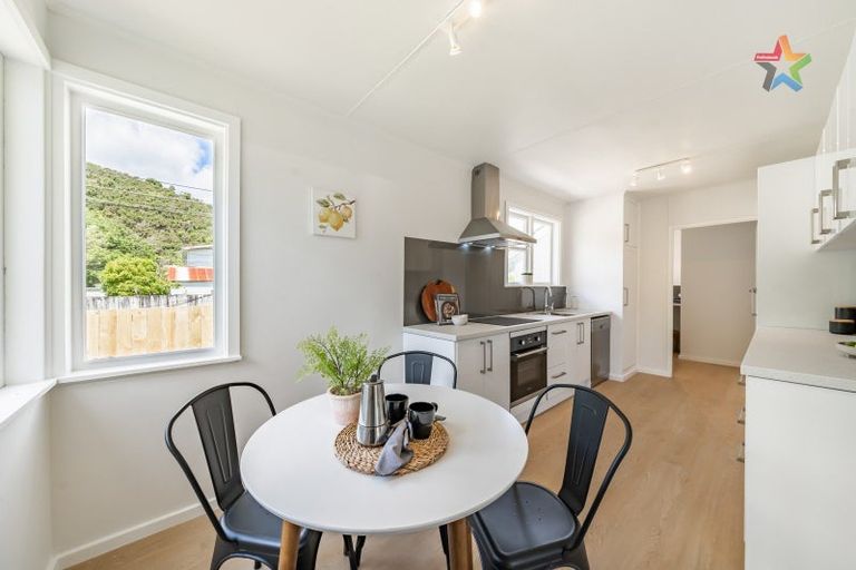 Photo of property in 13 Kowhai Street, Naenae, Lower Hutt, 5011