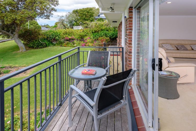 Photo of property in 5 Masefield Street, Cockle Bay, Auckland, 2014