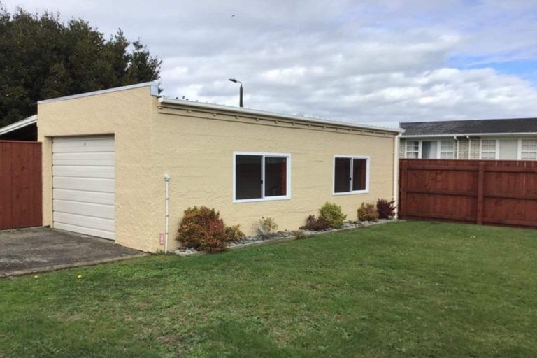 Photo of property in 8 Lincoln Place, Levin, 5510