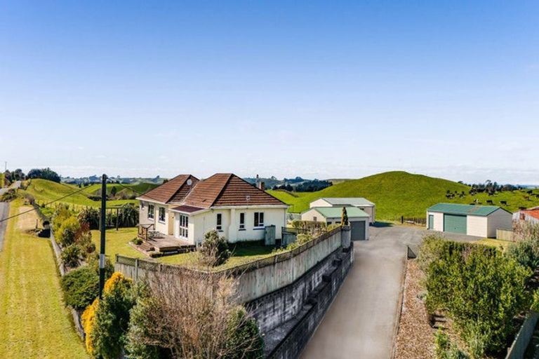 Photo of property in 54 Lepper Road, Inglewood, 4386