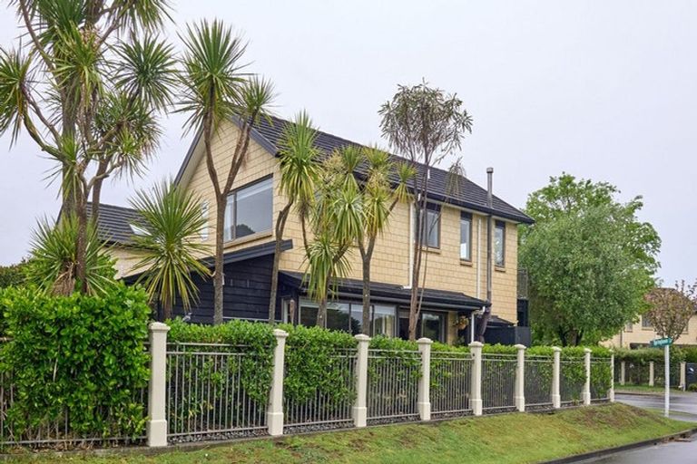 Photo of property in 59 Waterstone Avenue, Paraparaumu, 5032