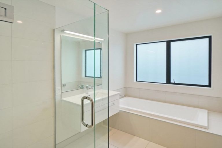 Photo of property in 403c Harewood Road, Harewood, Christchurch, 8051