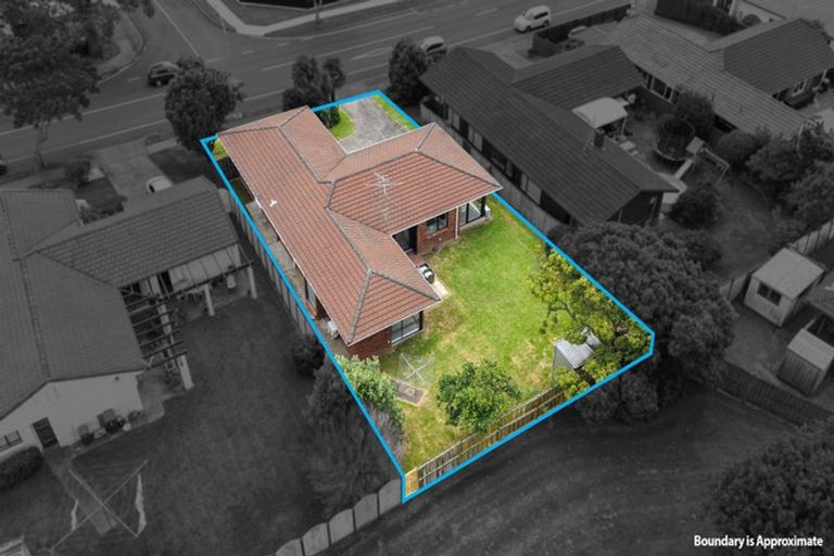 Photo of property in 178 Prince Regent Drive, Farm Cove, Auckland, 2012