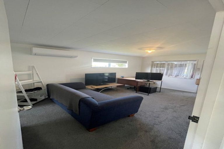 Photo of property in 2a Brookes Street, Inglewood, 4330