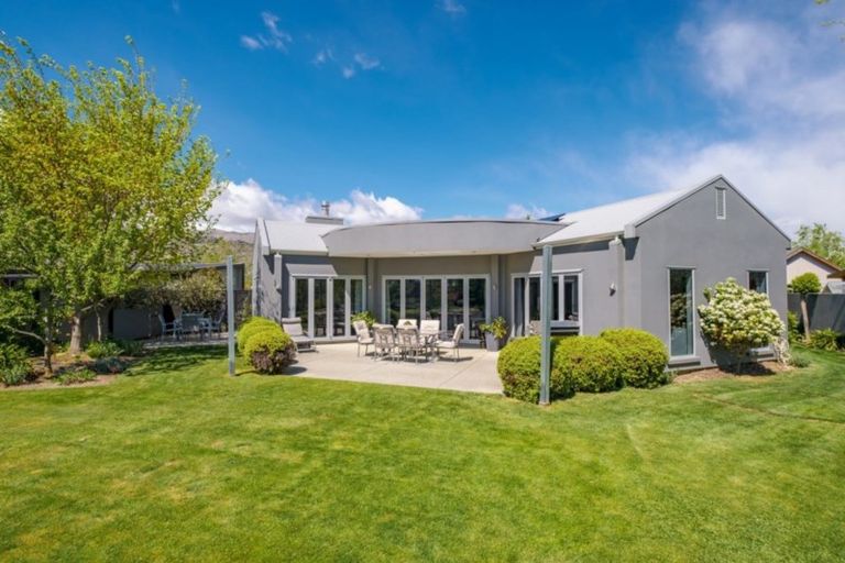 Photo of property in 9 Quartz Lane, Mount Pisa, Cromwell, 9383