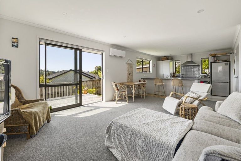 Photo of property in 5 Caldera Crescent, Pyes Pa, Tauranga, 3112