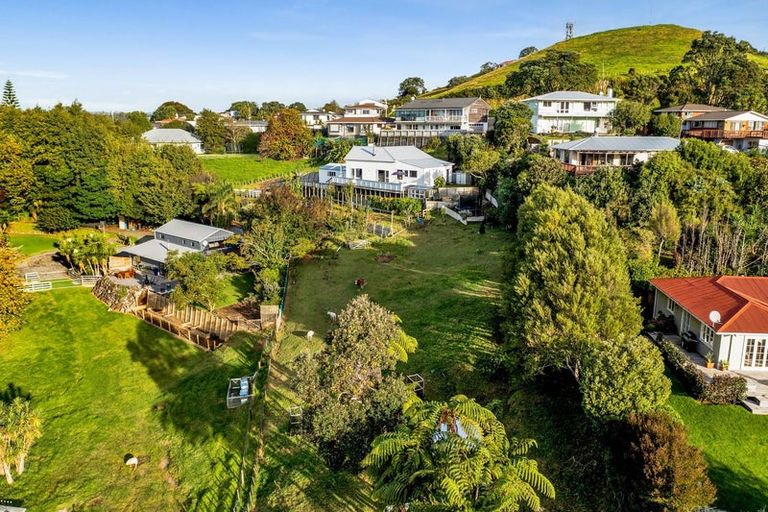 Photo of property in 1a Squire Place, Blagdon, New Plymouth, 4310