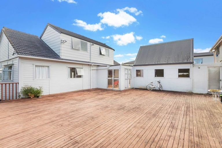 Photo of property in 25 Bremner Avenue, Mount Roskill, Auckland, 1041