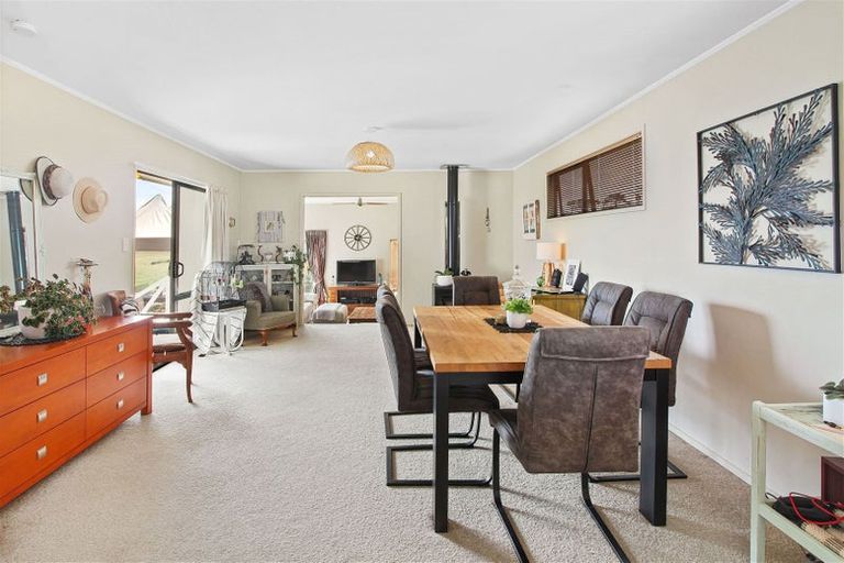 Photo of property in 48 Wharf Road, Clarks Beach, Pukekohe, 2679