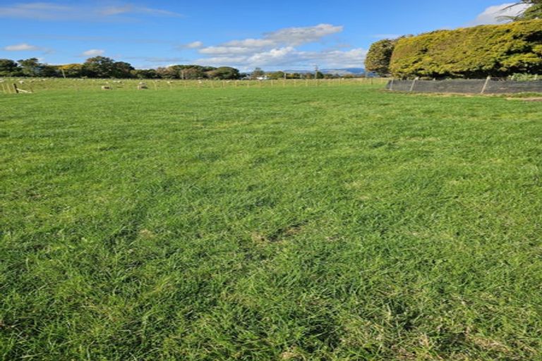 Photo of property in 147 Koputaroa Road, Levin, 5575