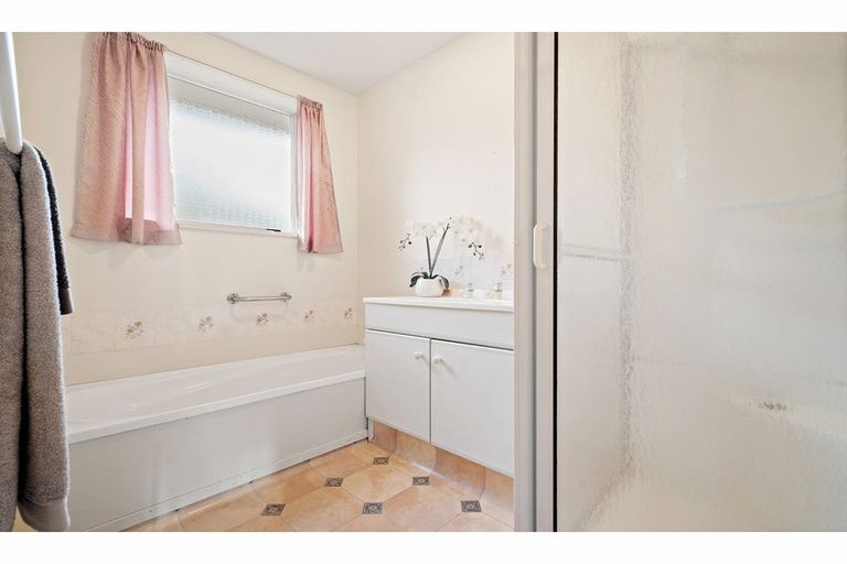 Photo of property in 2/138 Milton Street, Somerfield, Christchurch, 8024