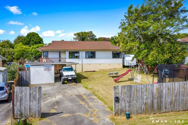 Photo of property in 14 Sabana Place, Unsworth Heights, Auckland, 0632