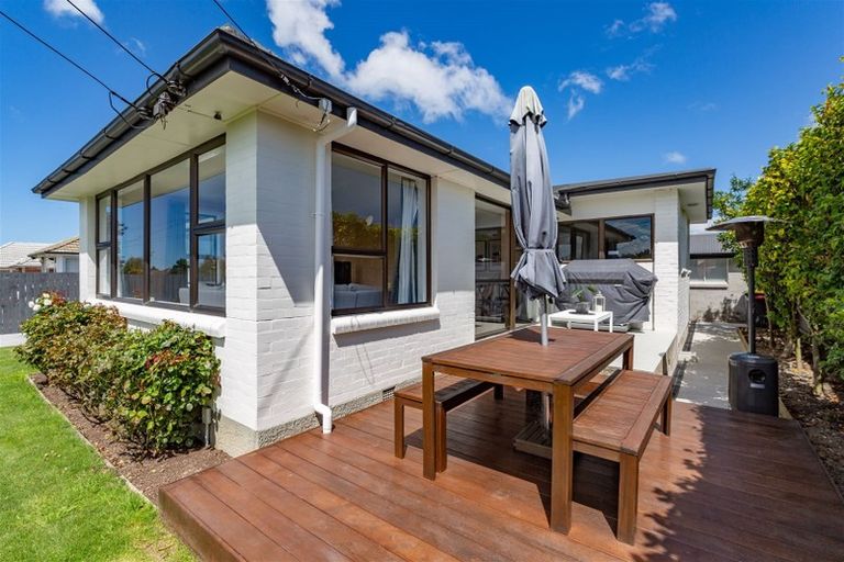 Photo of property in 98 Briggs Road, Shirley, Christchurch, 8052