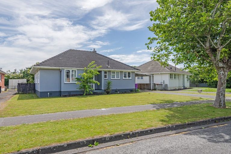 Photo of property in 41 Rangiora Avenue, Roslyn, Palmerston North, 4414