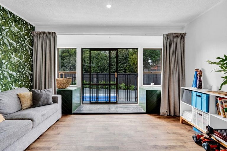 Photo of property in 13a Karamea Street, Whalers Gate, New Plymouth, 4310