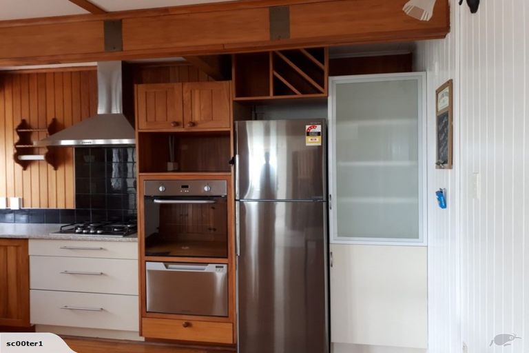 Photo of property in 69 Fulford Street, New Plymouth, 4310